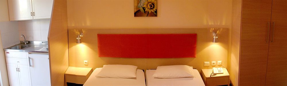 Philoxenia Hotel&Studios Rhodes City Esterno foto