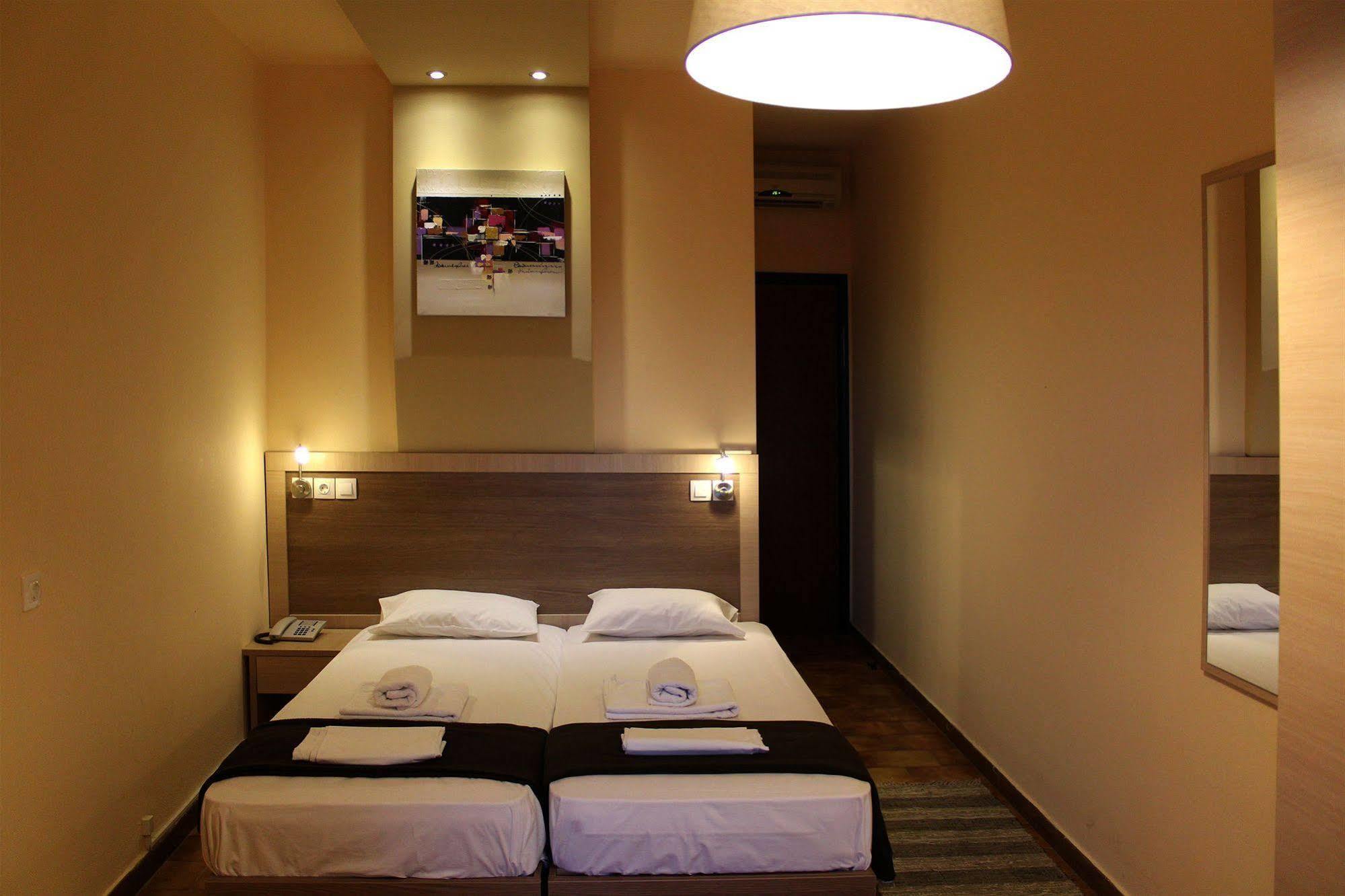 Philoxenia Hotel&Studios Rhodes City Esterno foto